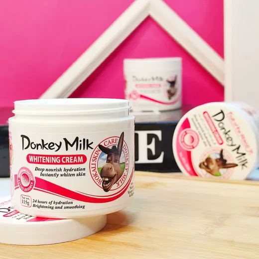 Donkey Milk λευκαντική κρέμα με γάλα γαϊδούρας